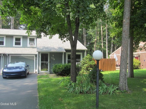Photo of 178 Arrow Wood Place, Malta, NY 12020 (MLS # 202623899)