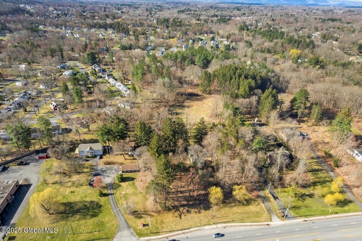 2760 Troy-schenectady Road, Niskayuna, New York image 3