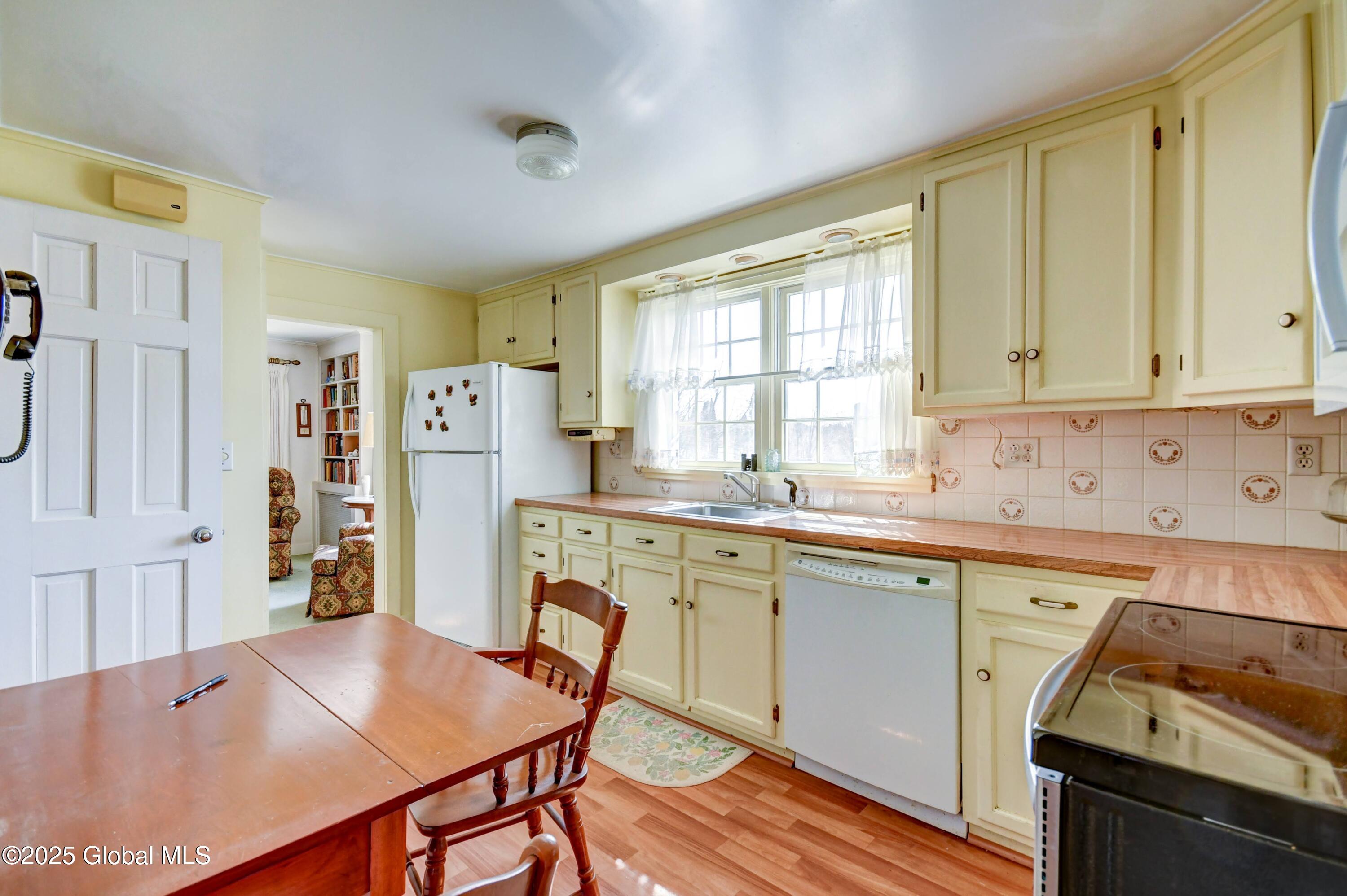 301 N Main Street, Northville, New York image 13