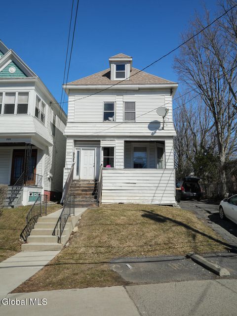 Multifamily For Sale - 207 Western Avenue<br/> Albany, NY 12203