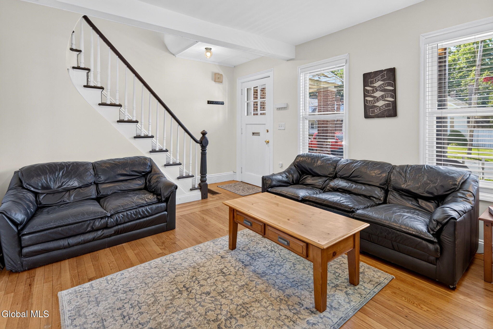 1913 Highland Avenue