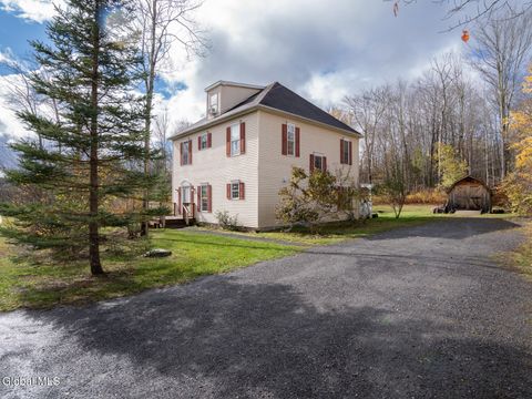 Photo of 77 Brookside Drive, Tannersville, NY 12485 (MLS # 202528526) Photo of 77 Brookside Drive, Tannersville, NY 12485 (MLS # 202528526)