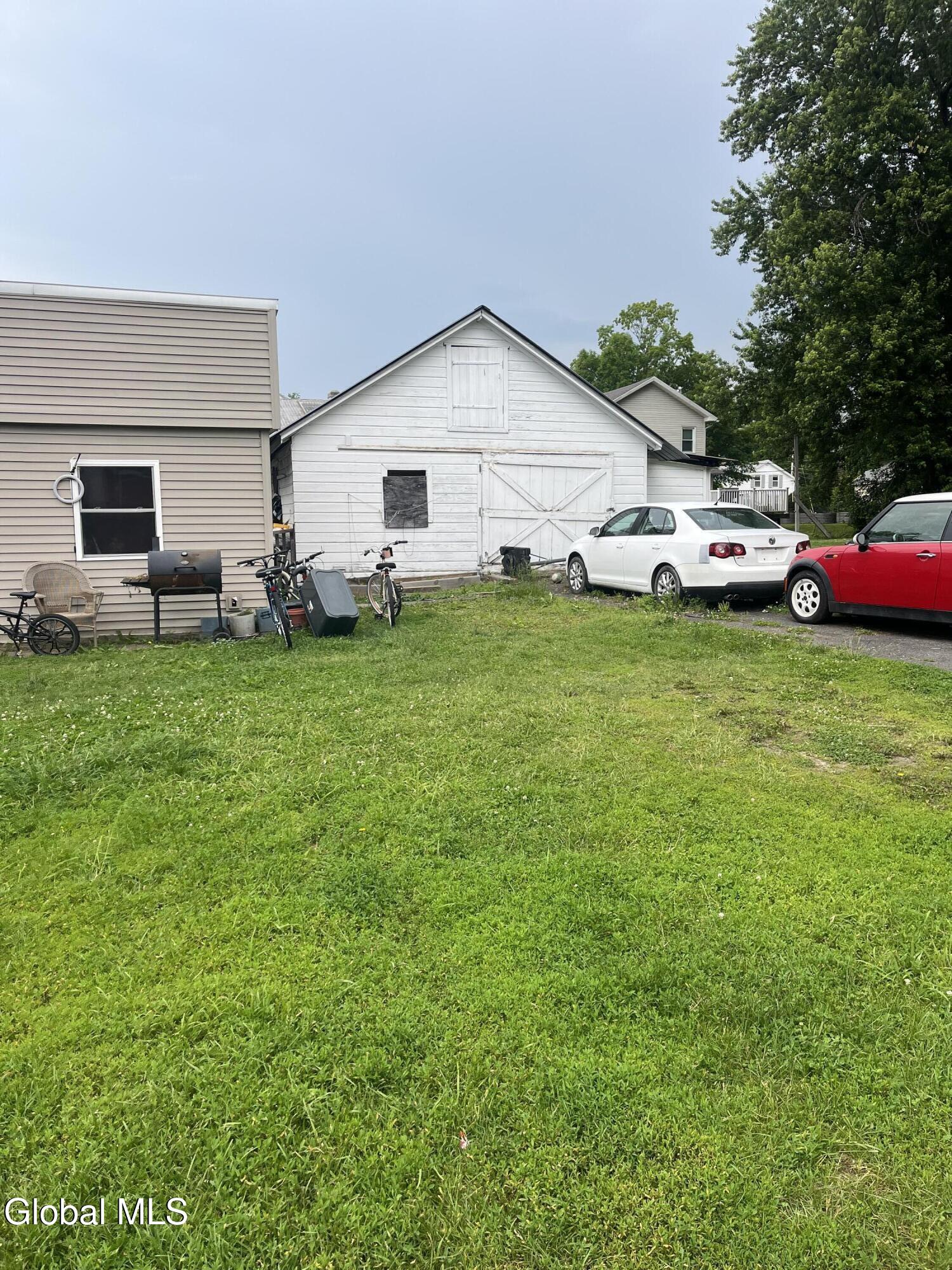 Valatie, New York 12184, United States, 5 Bedrooms Bedrooms, ,2 BathroomsBathrooms,Residential,Active,166894