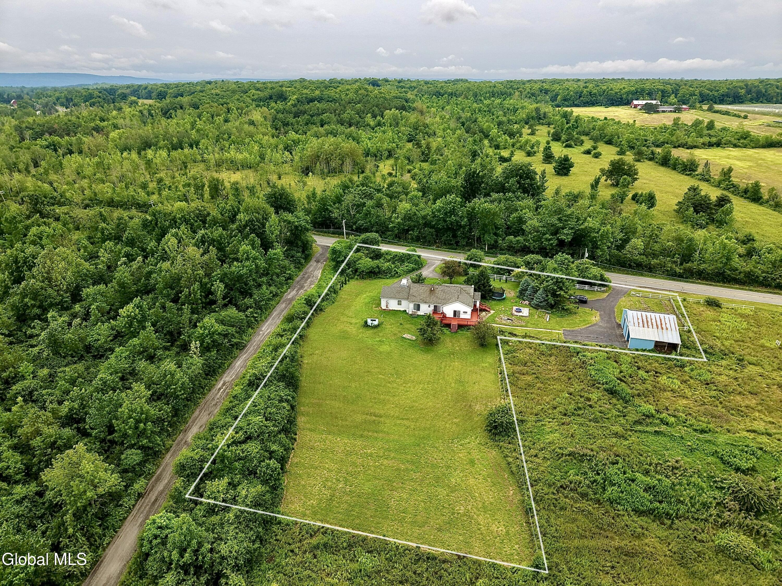 1912 Thompsons Lake Road