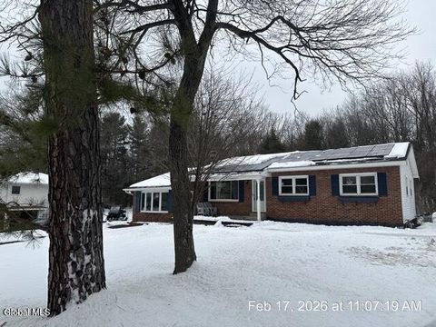 Photo of 3131 Spawn Road, Schenectady, NY 12303 (MLS # 202612118)