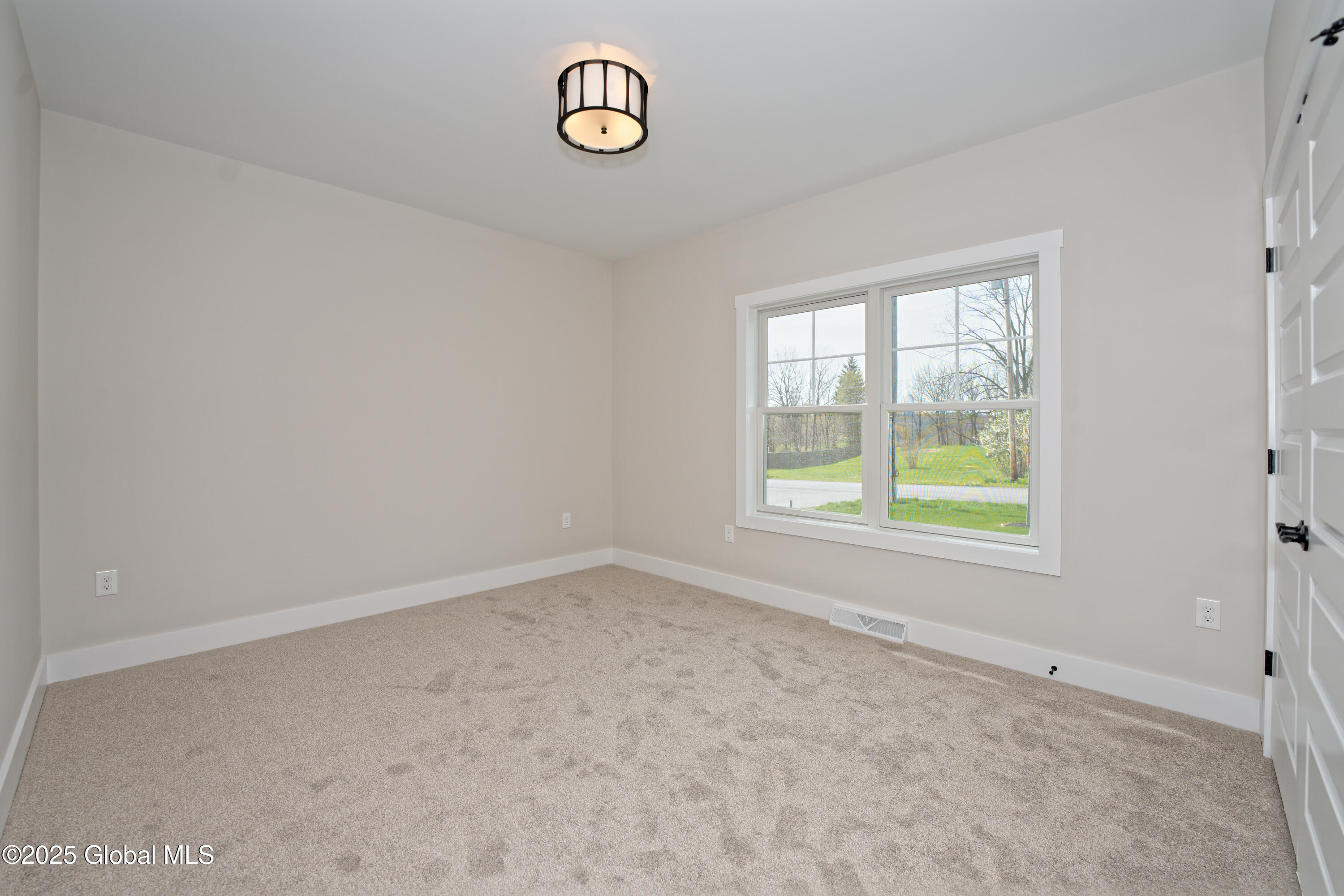 2802 Phillips Road, Castleton On Hudson, New York image 25