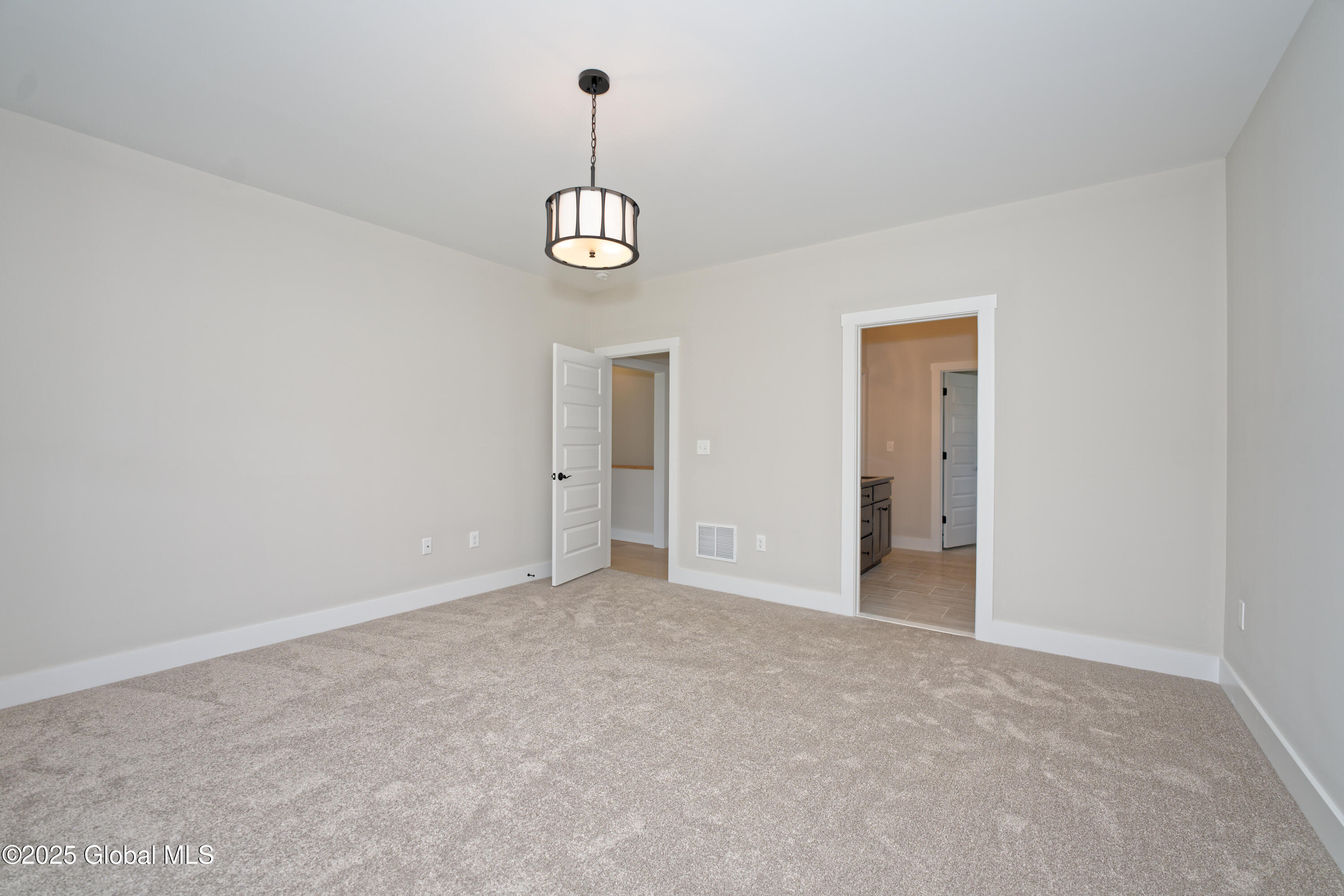 2802 Phillips Road, Castleton On Hudson, New York image 23