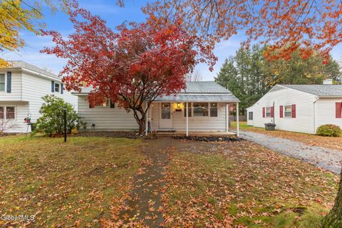 Photo of 56B Monroe Street, Saratoga Springs, NY 12866 (MLS # 202525076)