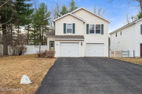Photo for 315 Meadowlark Drive
