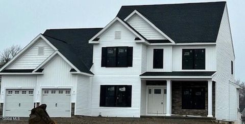 Homes For Sale - 4 Karl Farm Road<br/> Averill Park, NY 12018