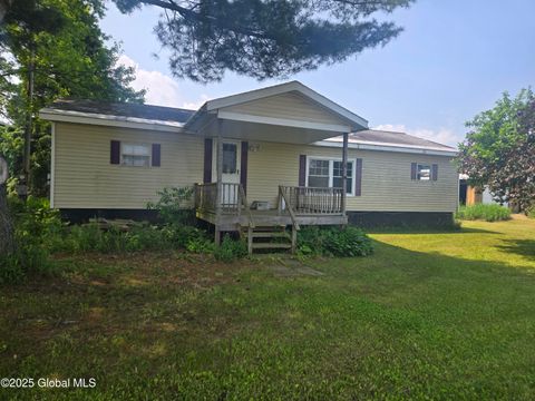 Homes For Sale - 1056 Carlisle Road<br/> Canajoharie, NY 13317