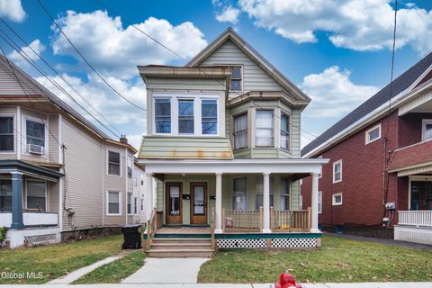 Photo of 10 Putnam Street, Albany, NY 12202 (MLS # 202530770)