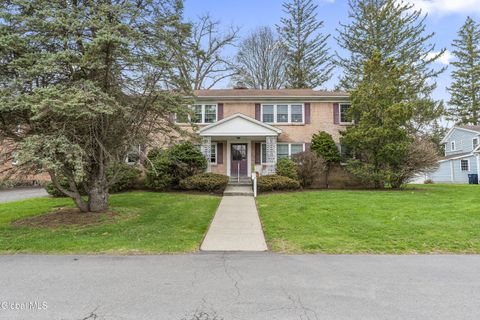 Photo of 7 Regina Ct #4, Delmar, NY 12054 (MLS # 202615314)