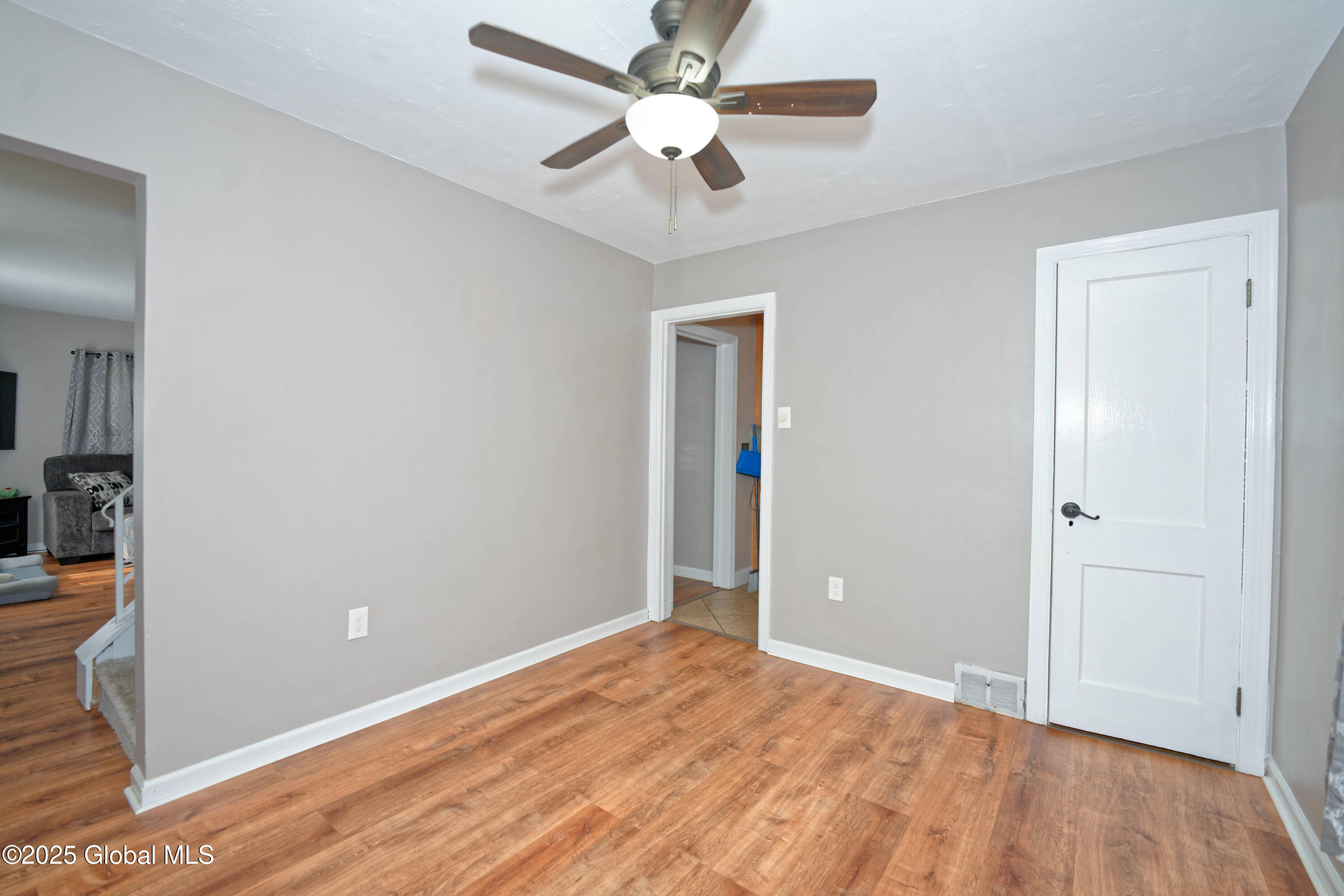 4 Old Fort Avenue, Schenectady, New York image 14