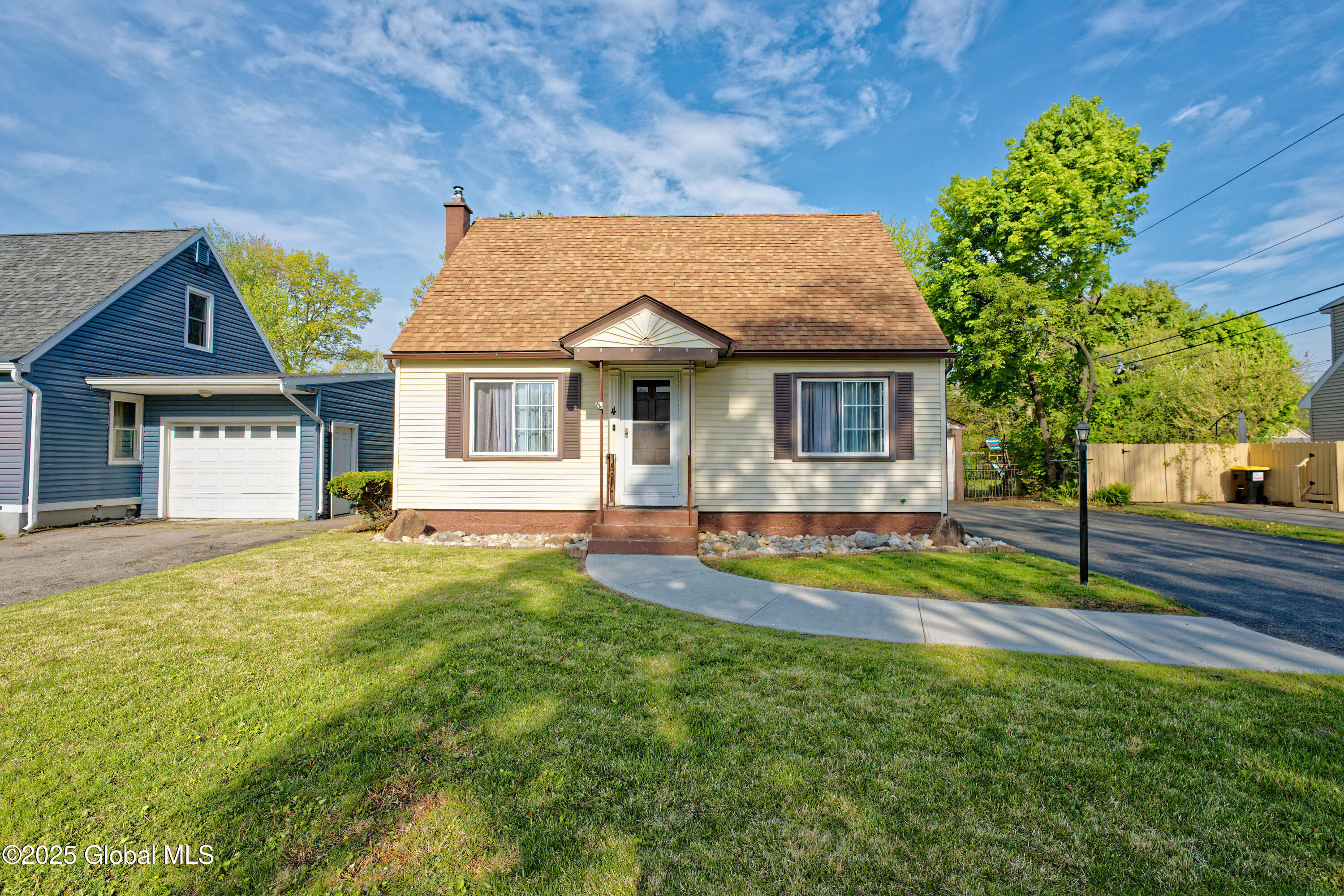 4 Old Fort Avenue, Schenectady, New York image 2