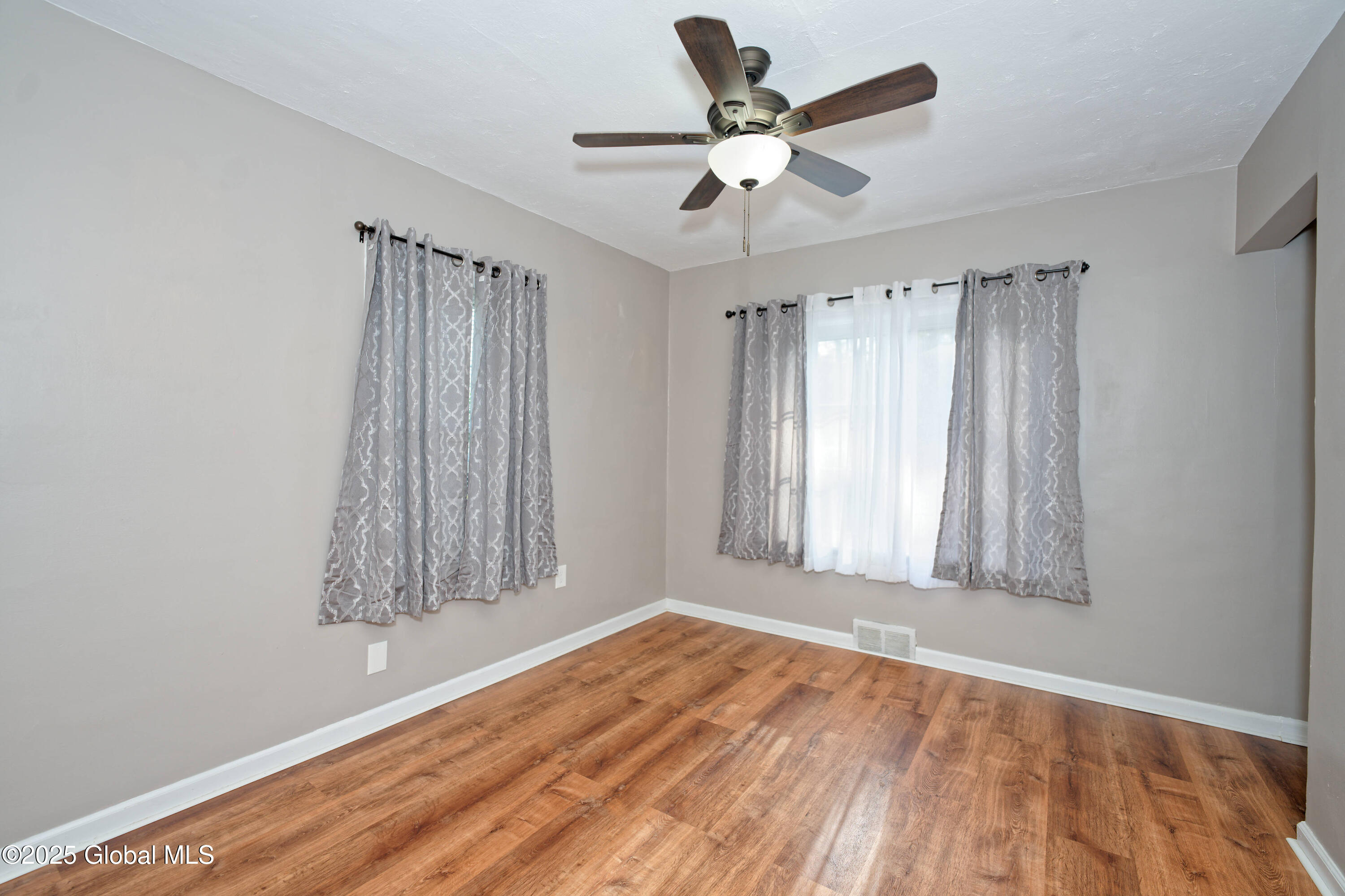 4 Old Fort Avenue, Schenectady, New York image 12