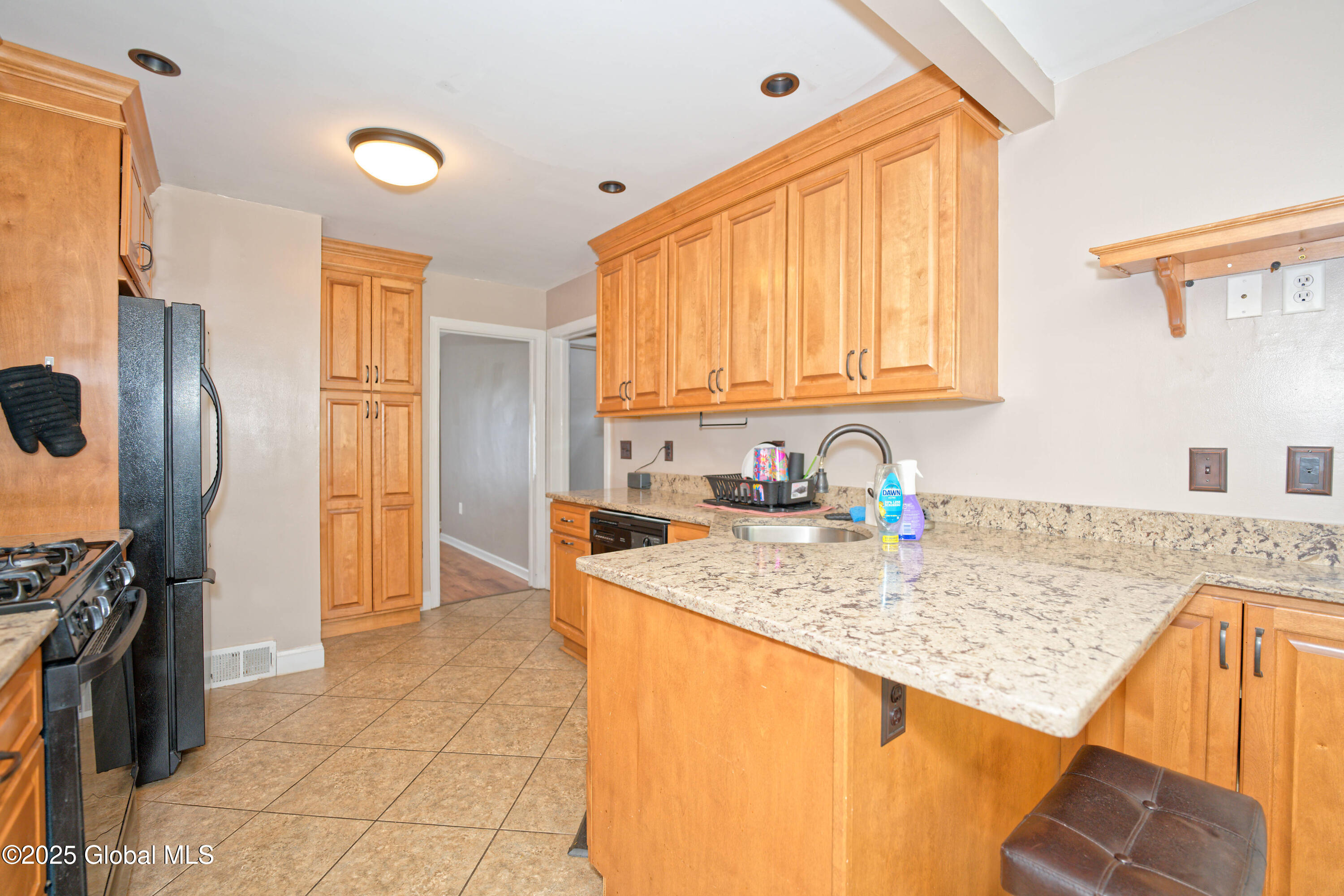 4 Old Fort Avenue, Schenectady, New York image 17
