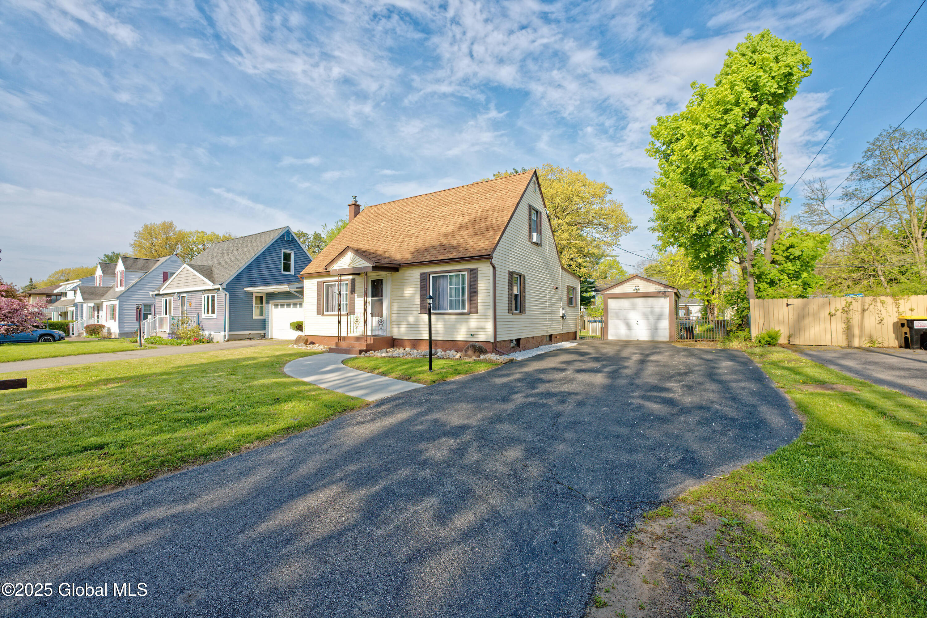 4 Old Fort Avenue, Schenectady, New York image 6