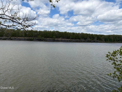 Vacant Land For Sale - 676 Knickerbocker Road<br/> Rensselaer County, Schaghticoke, NY 12154