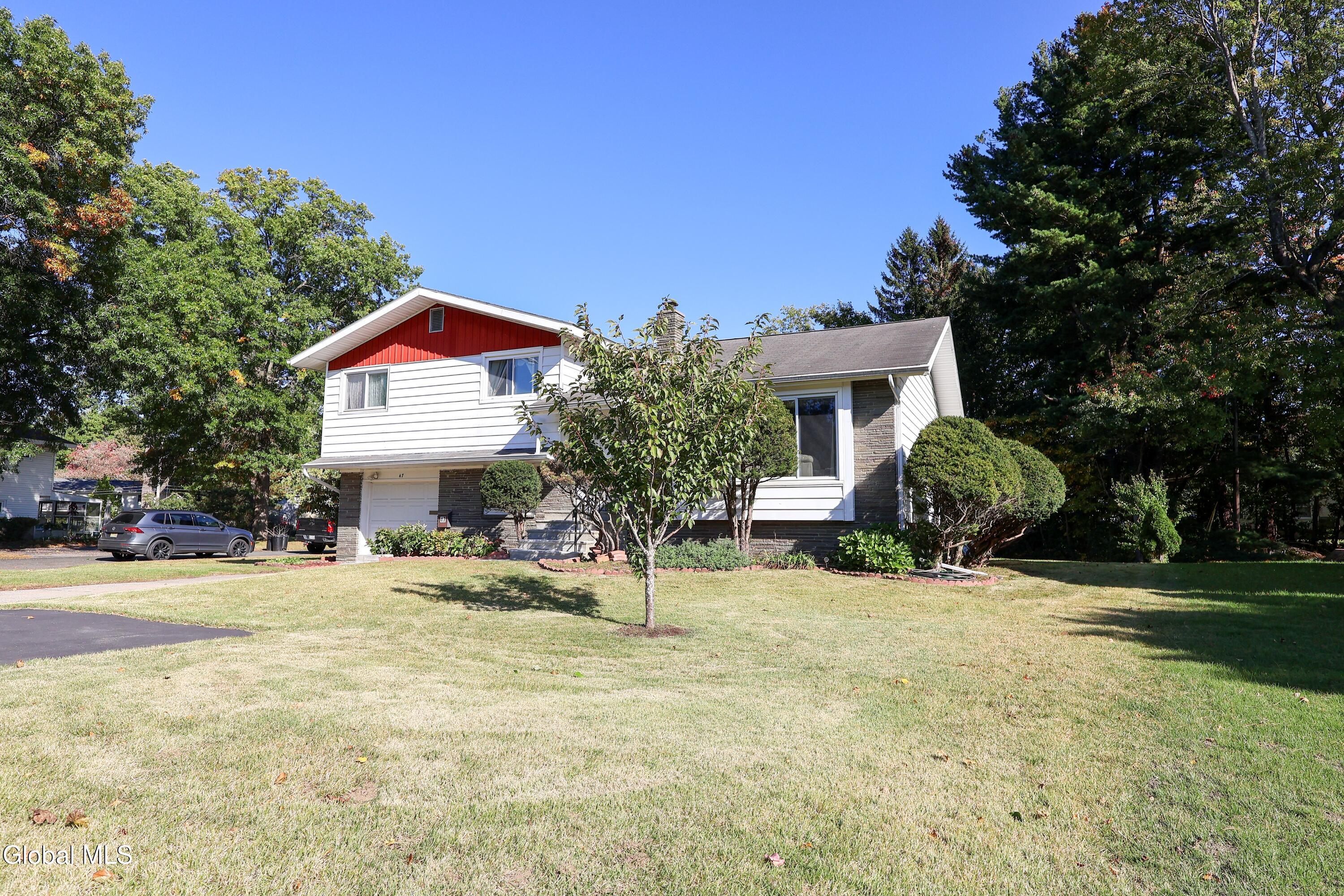 47 Nicholas Drive