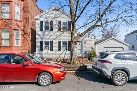 Homes For Sale - 1552 3rd Avenue<br/> Watervliet, NY 12189