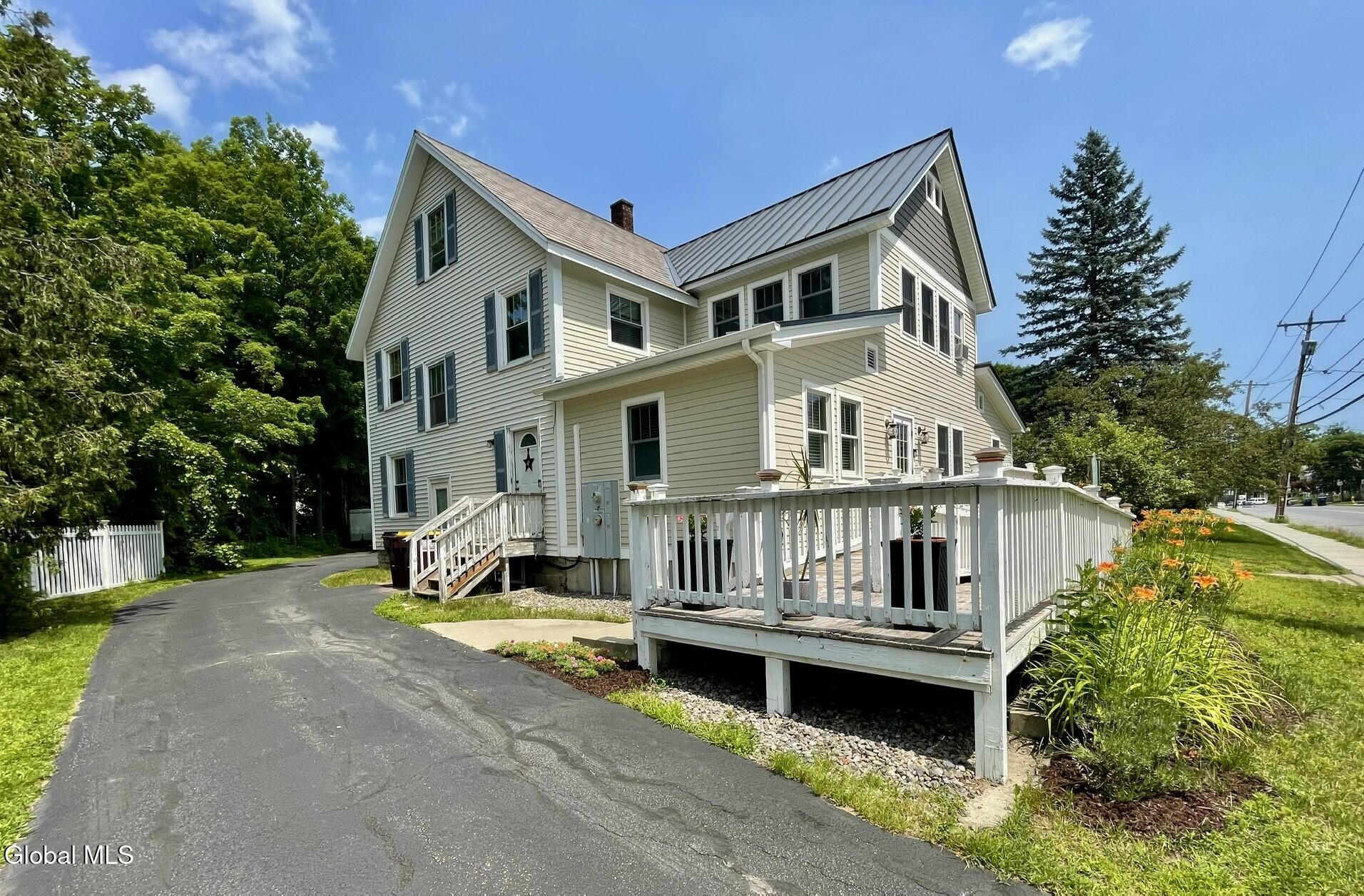28 Hudson Street