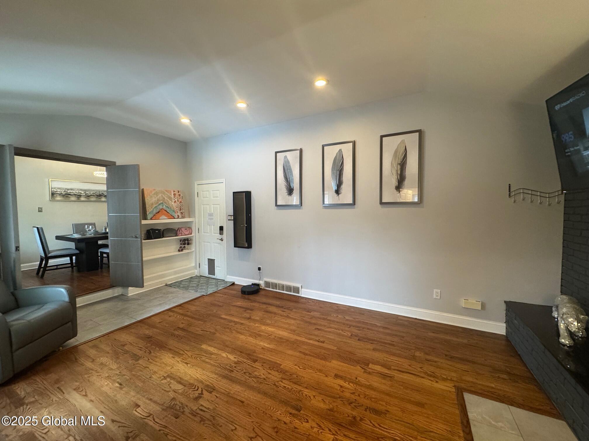 18 Patroon Place, Loudonville, New York image 15