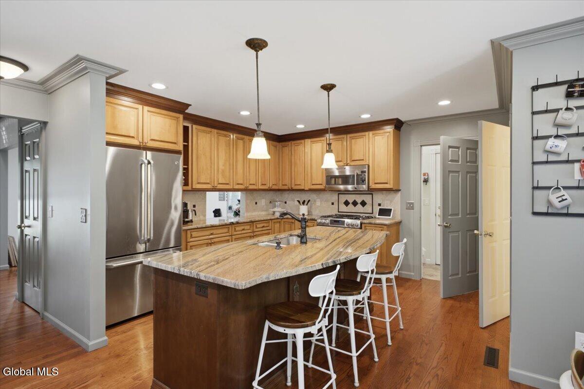 16 White Birch Lane