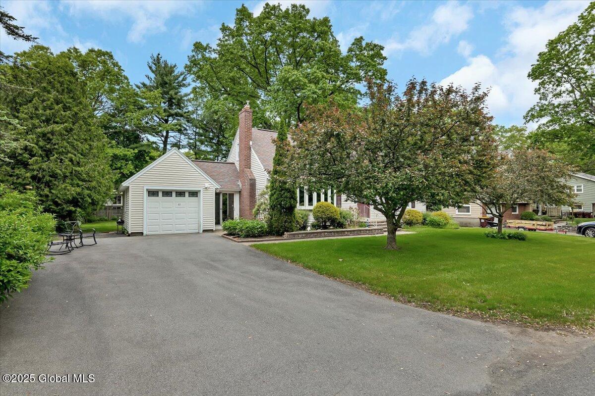 27 Cedar Lane, Glenville, New York image 24