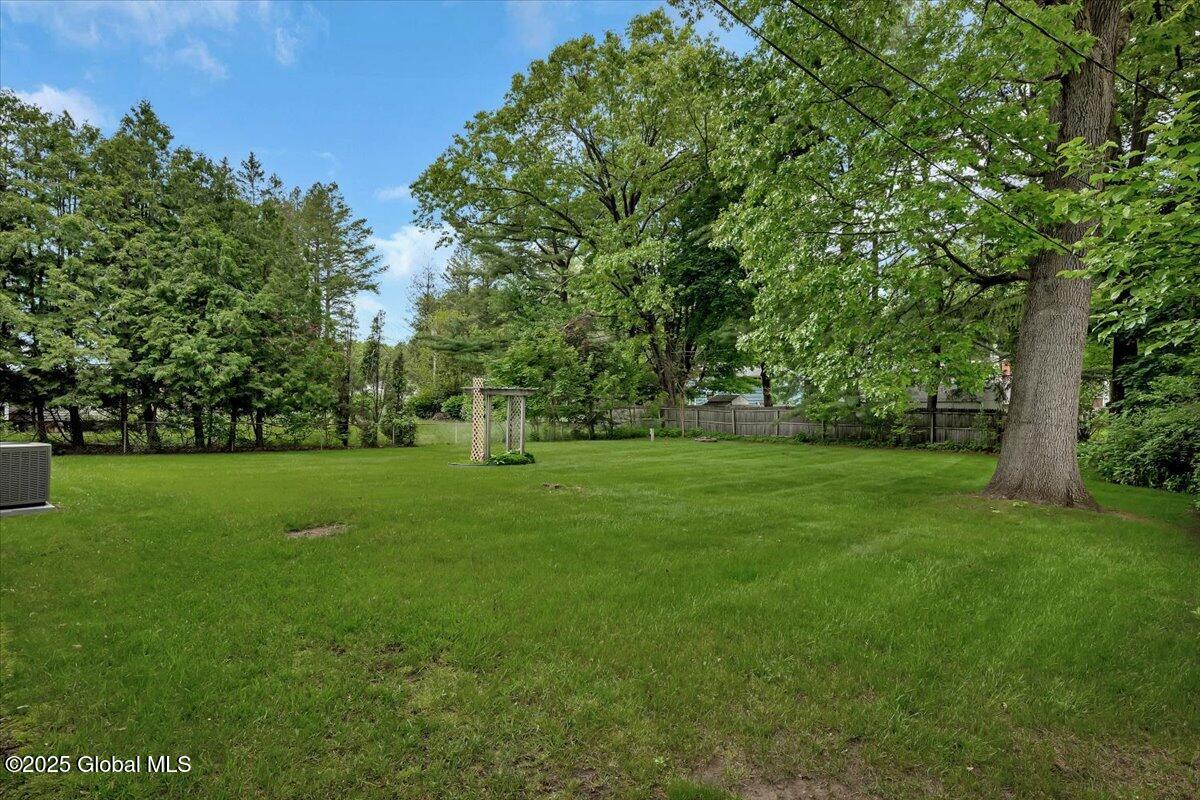27 Cedar Lane, Glenville, New York image 27