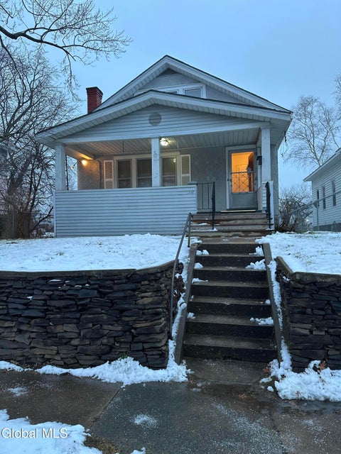Multifamily For Rent - 117 Henry Street<br/> Schenectady, NY 12304