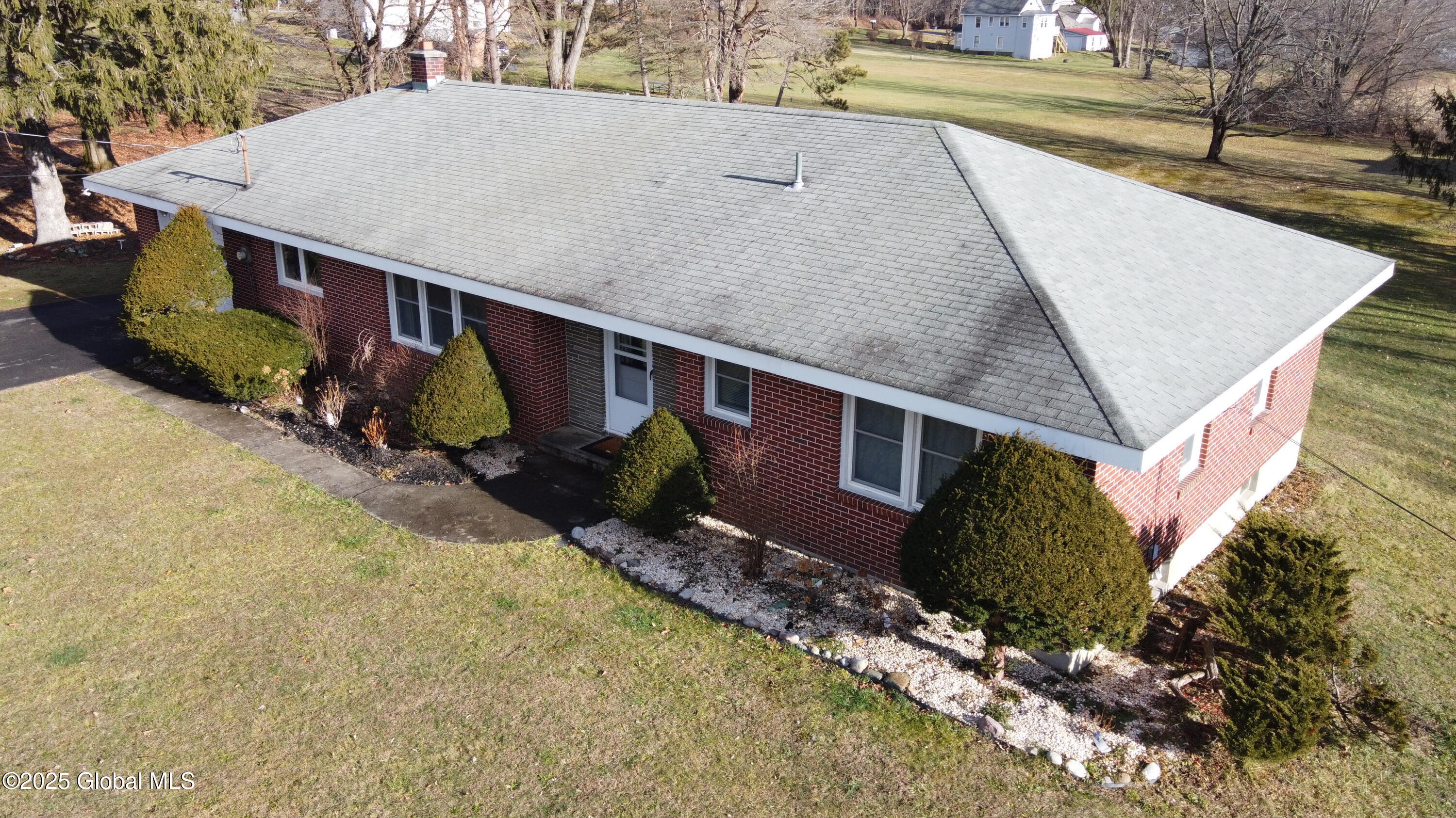 450 Moonlawn Road, Troy, New York image 3