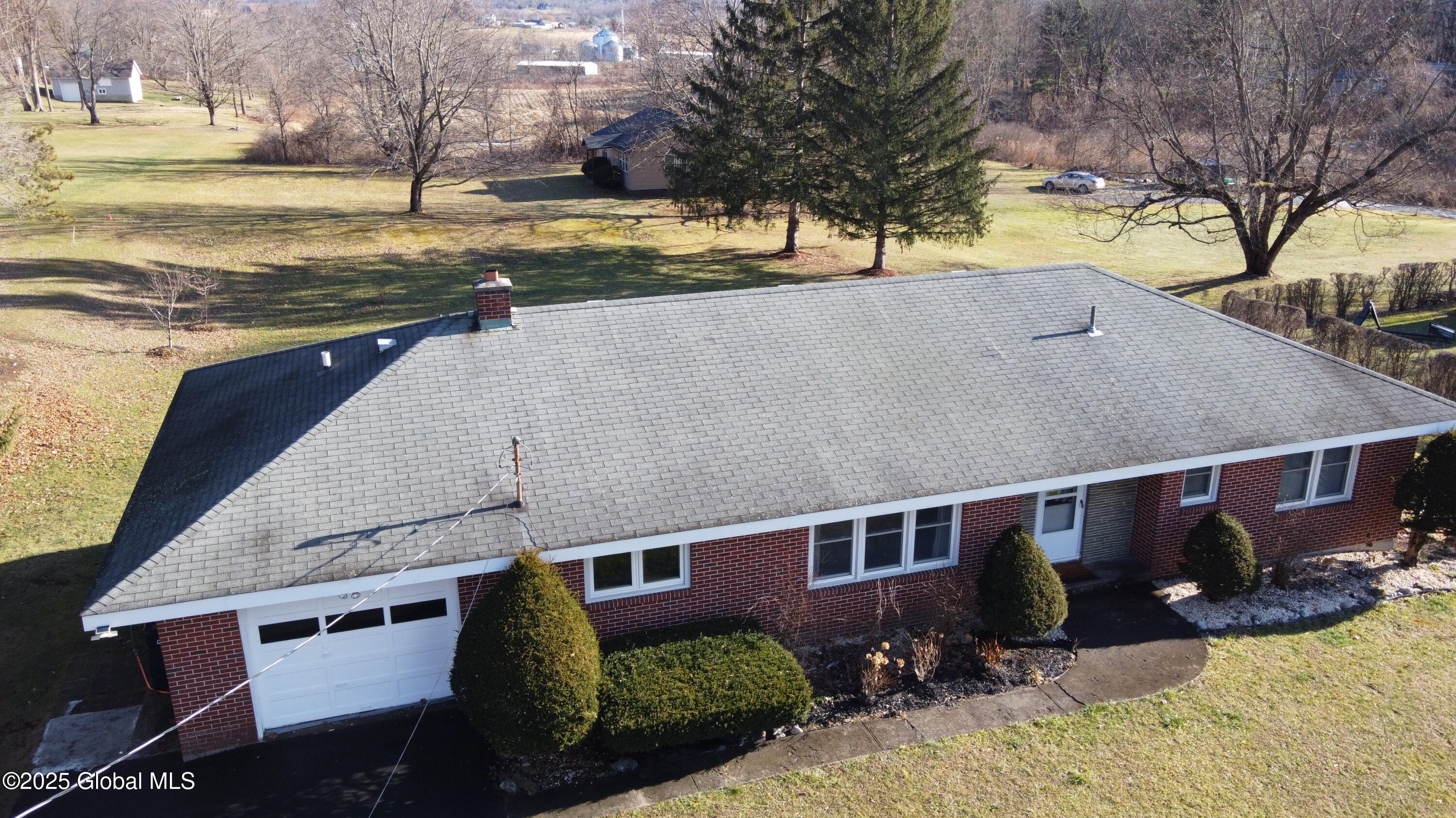 450 Moonlawn Road, Troy, New York image 2