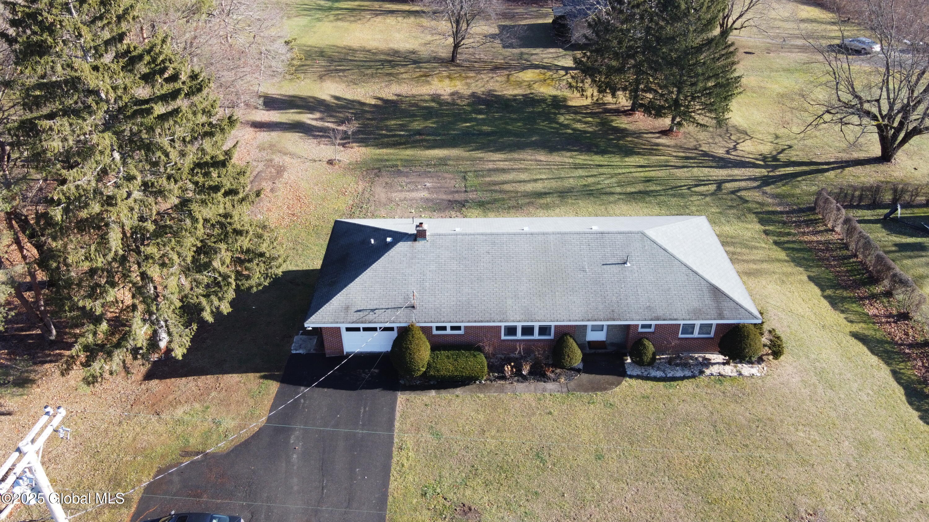 450 Moonlawn Road, Troy, New York image 4