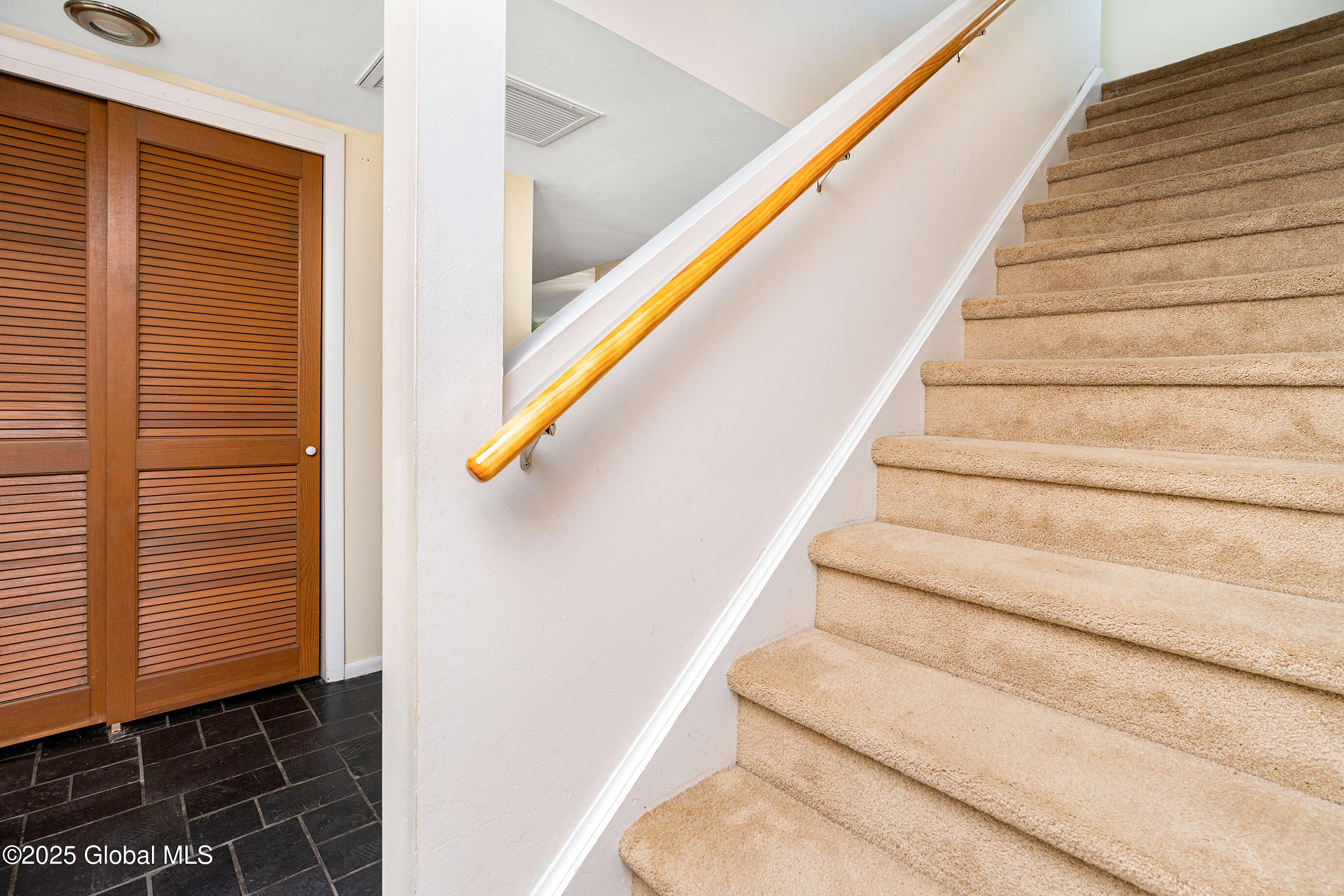 24 Chestnut Road, Delmar, New York image 26