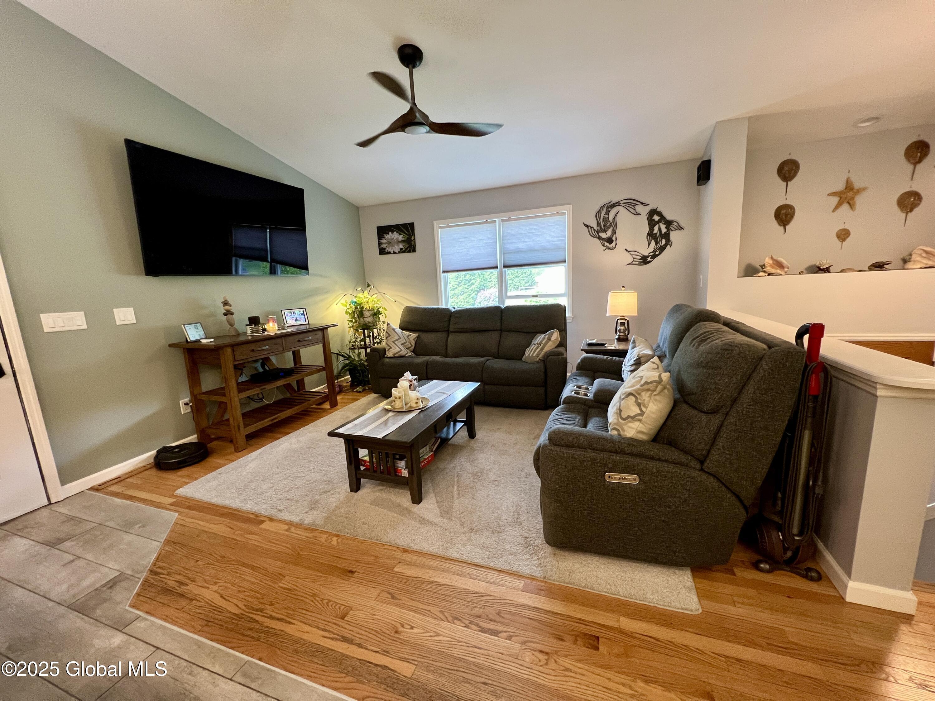25 Hilton Drive, South Glens Falls, New York image 13