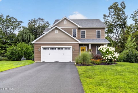 Photo of 16 Napa Court, Niskayuna, NY 12309 (MLS # 202624243)