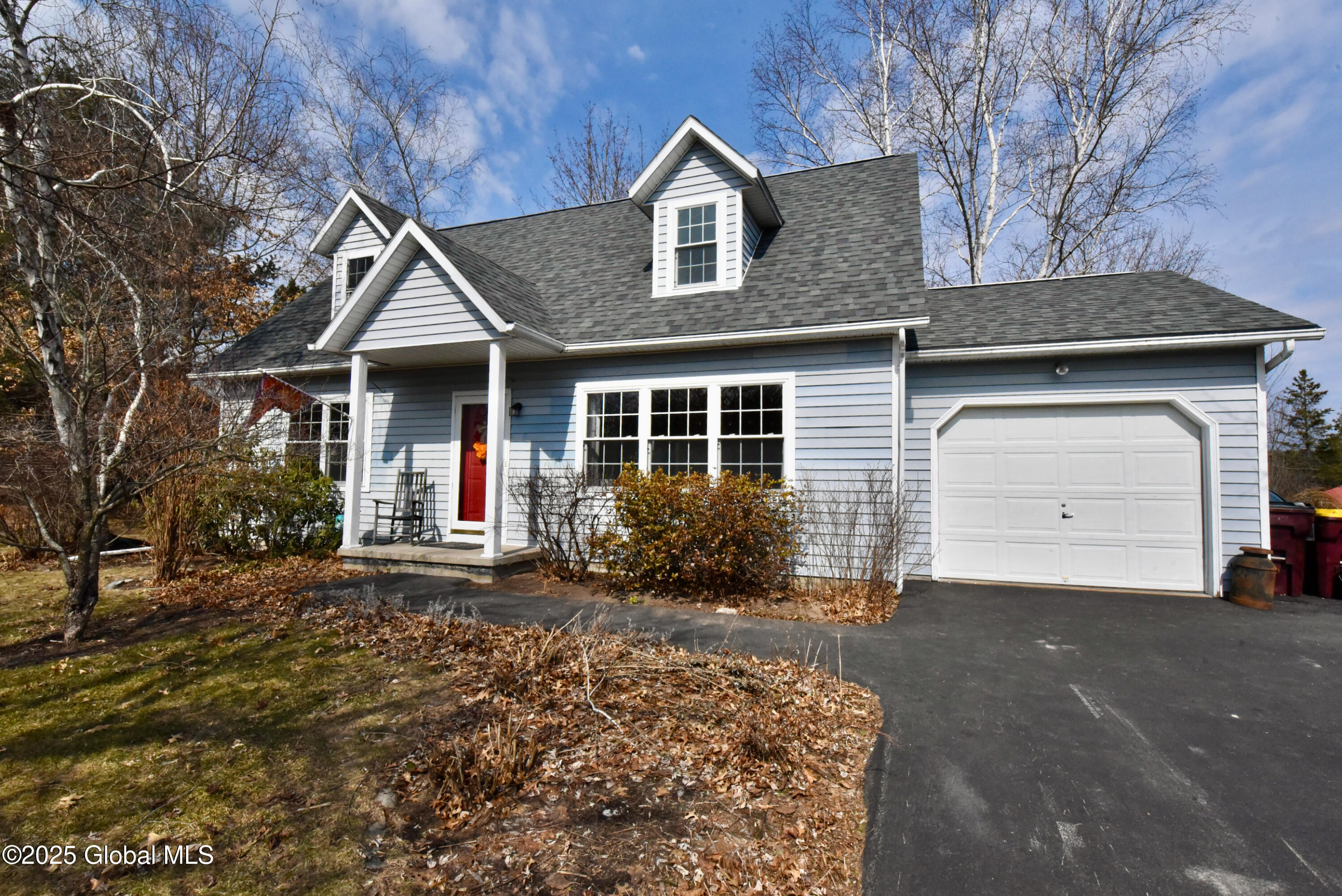39 Whipple Way, Altamont, New York image 1