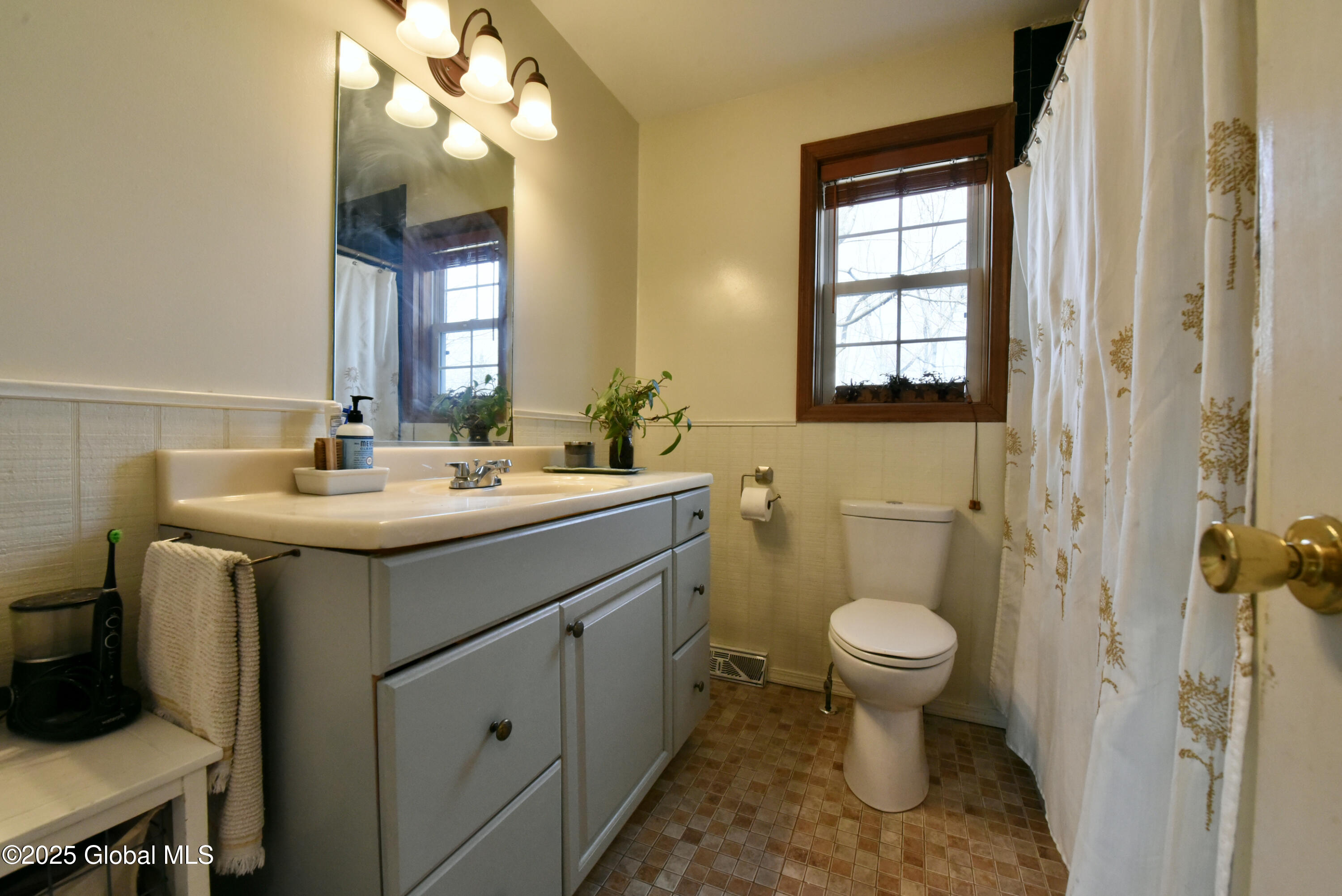 39 Whipple Way, Altamont, New York image 25