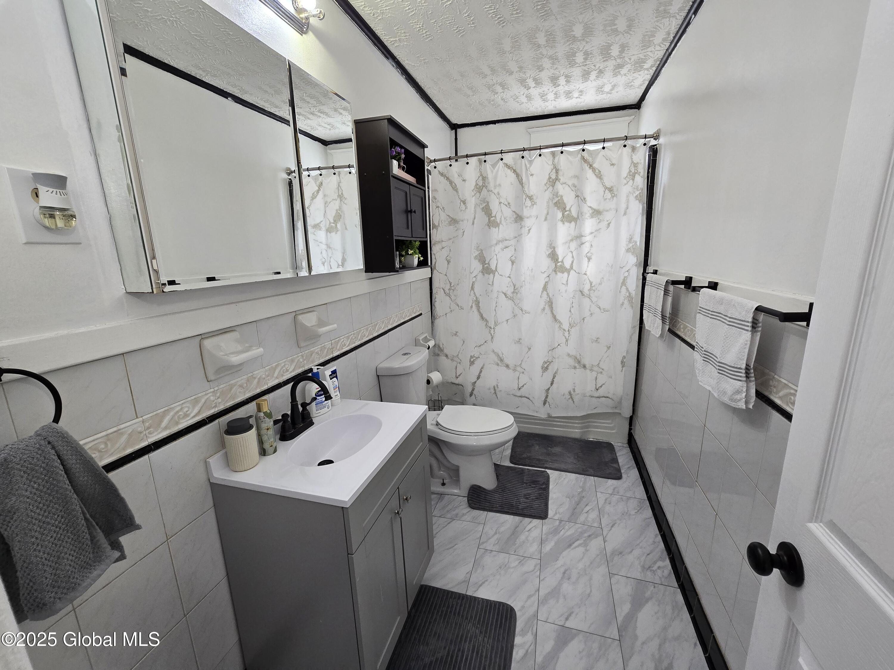 1117 Mcclellan Street, Schenectady, New York image 38