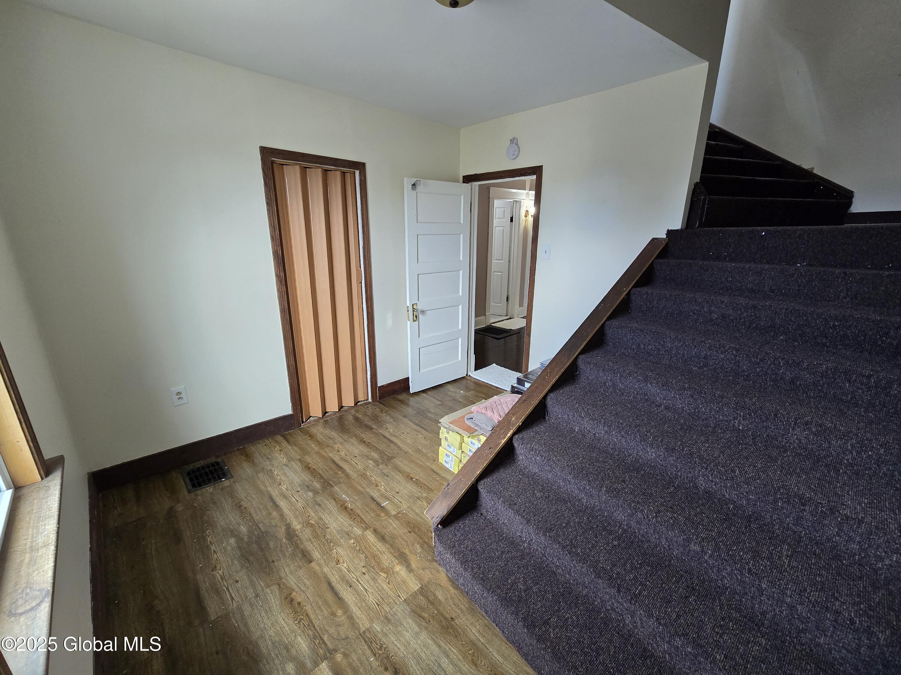 1117 Mcclellan Street, Schenectady, New York image 46