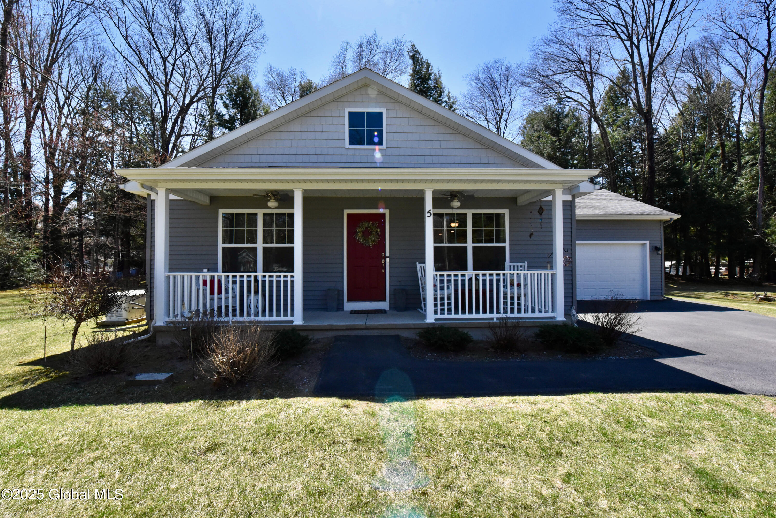 5 Huckleberry Finn Court, Gansevoort, New York image 3
