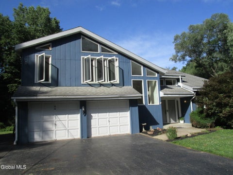 Photo of 44 Westphal Drive, Delmar, NY 12054 (MLS # 202620506)