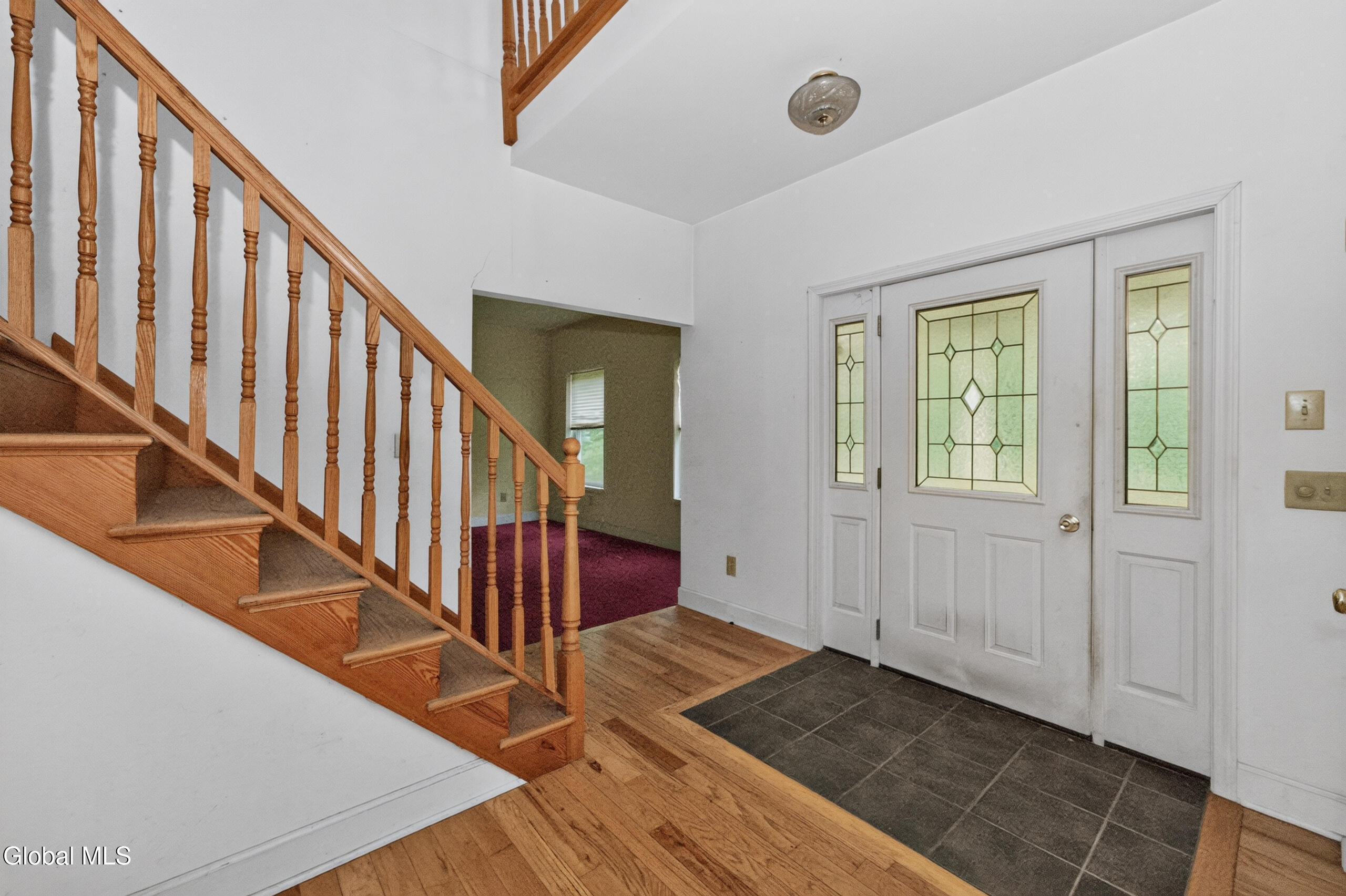 888 River Road