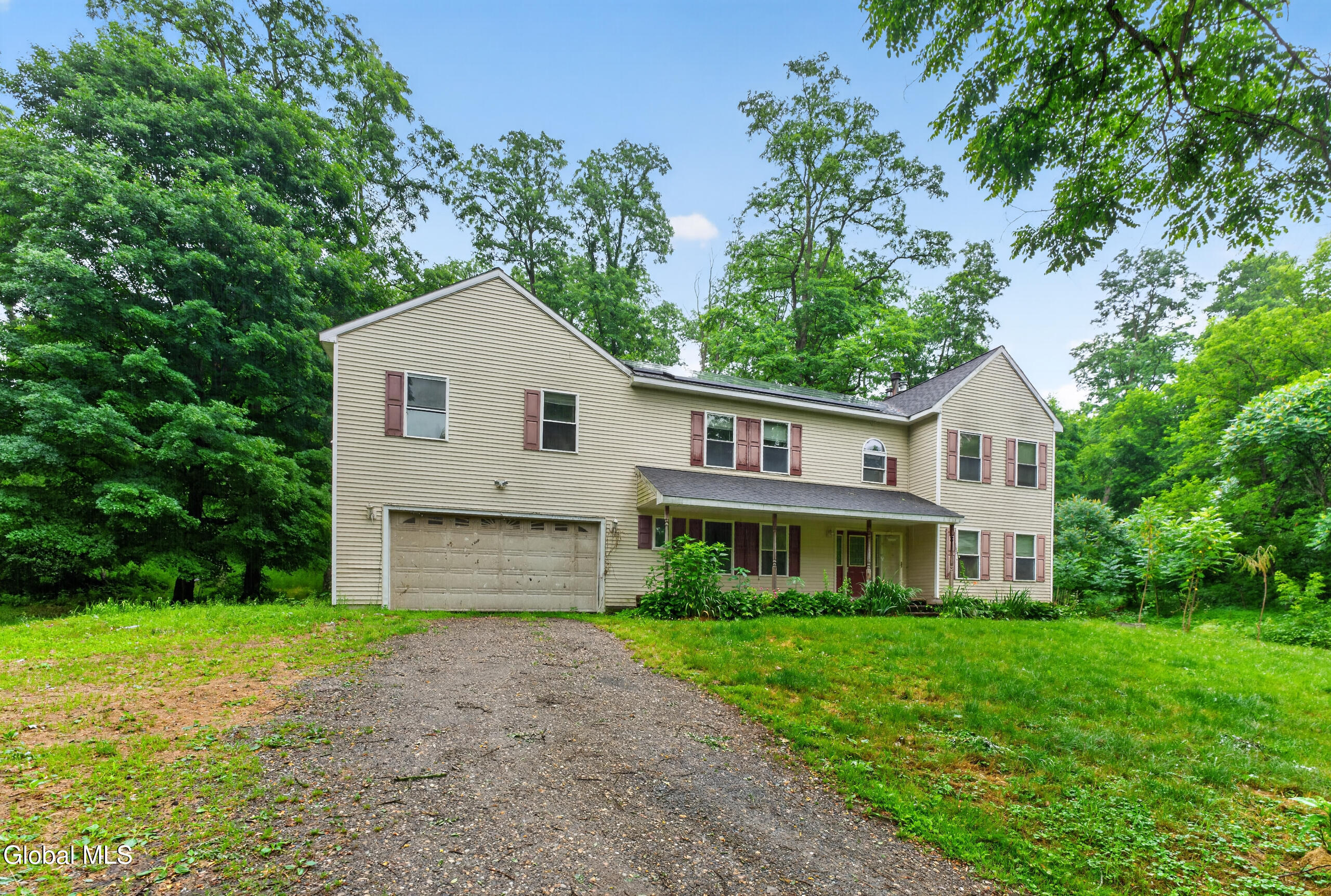 888 River Road