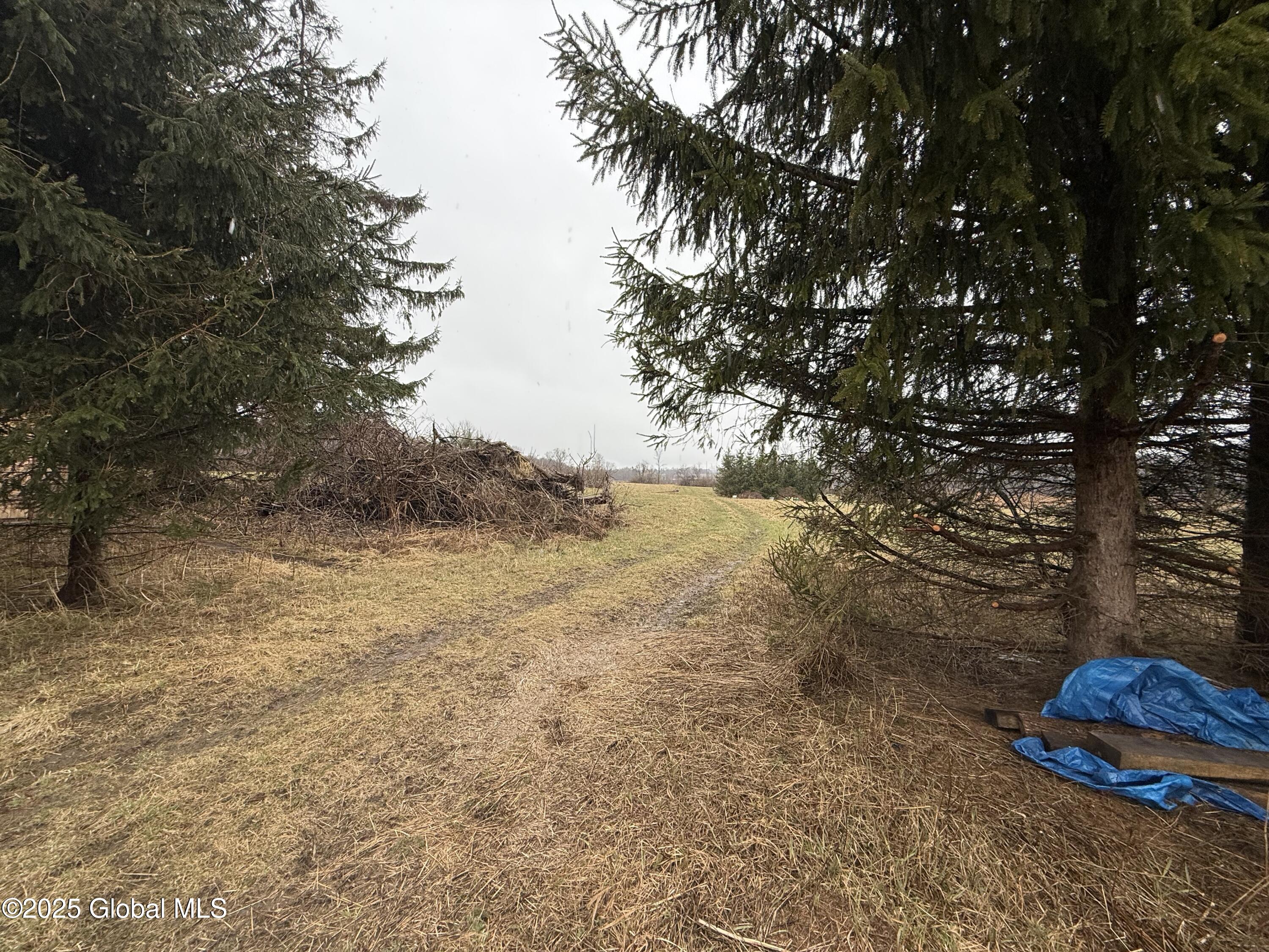 321 Egelston Road, Fultonville, New York image 6
