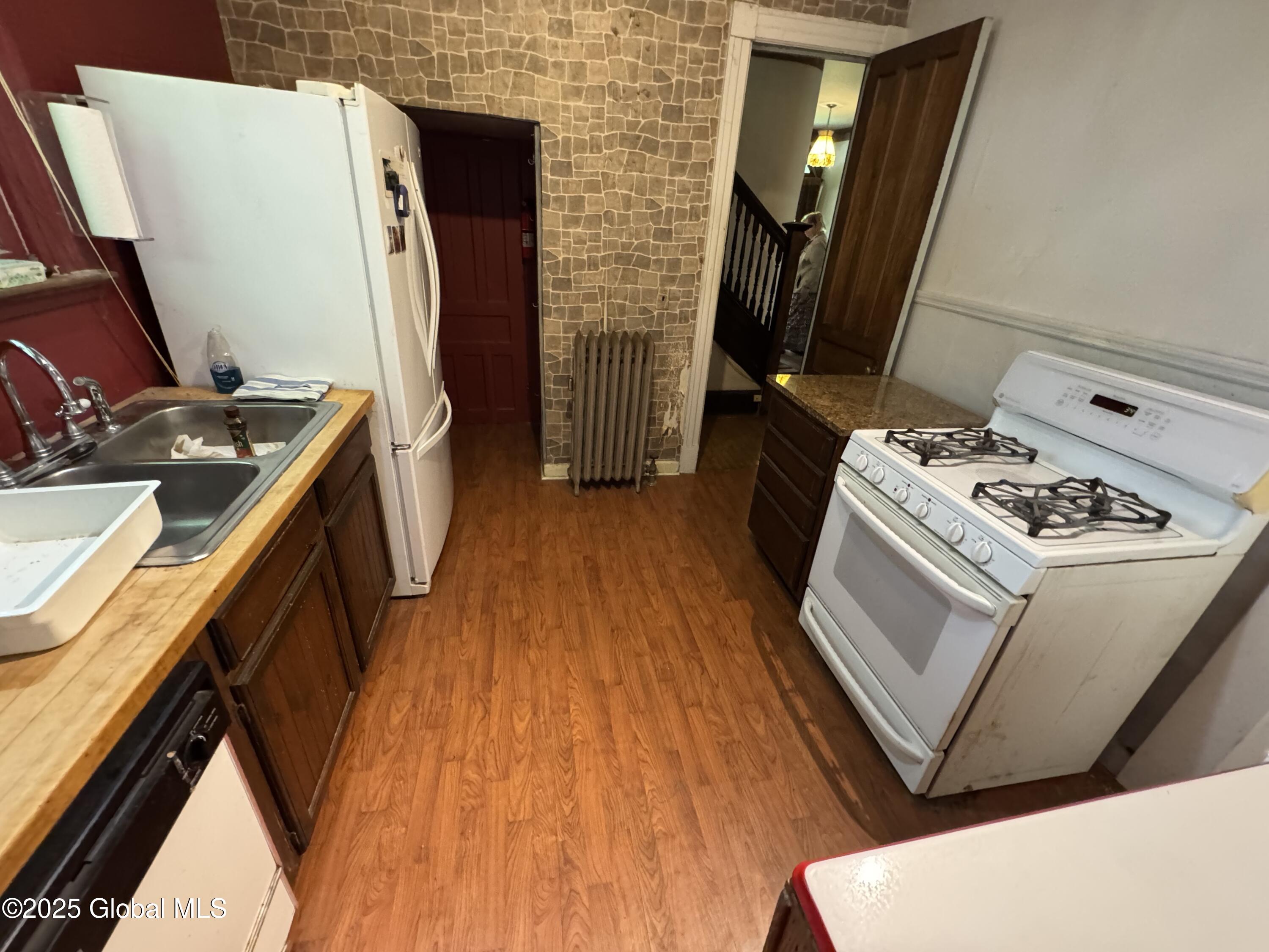 105 Seward Place, Schenectady, New York image 15