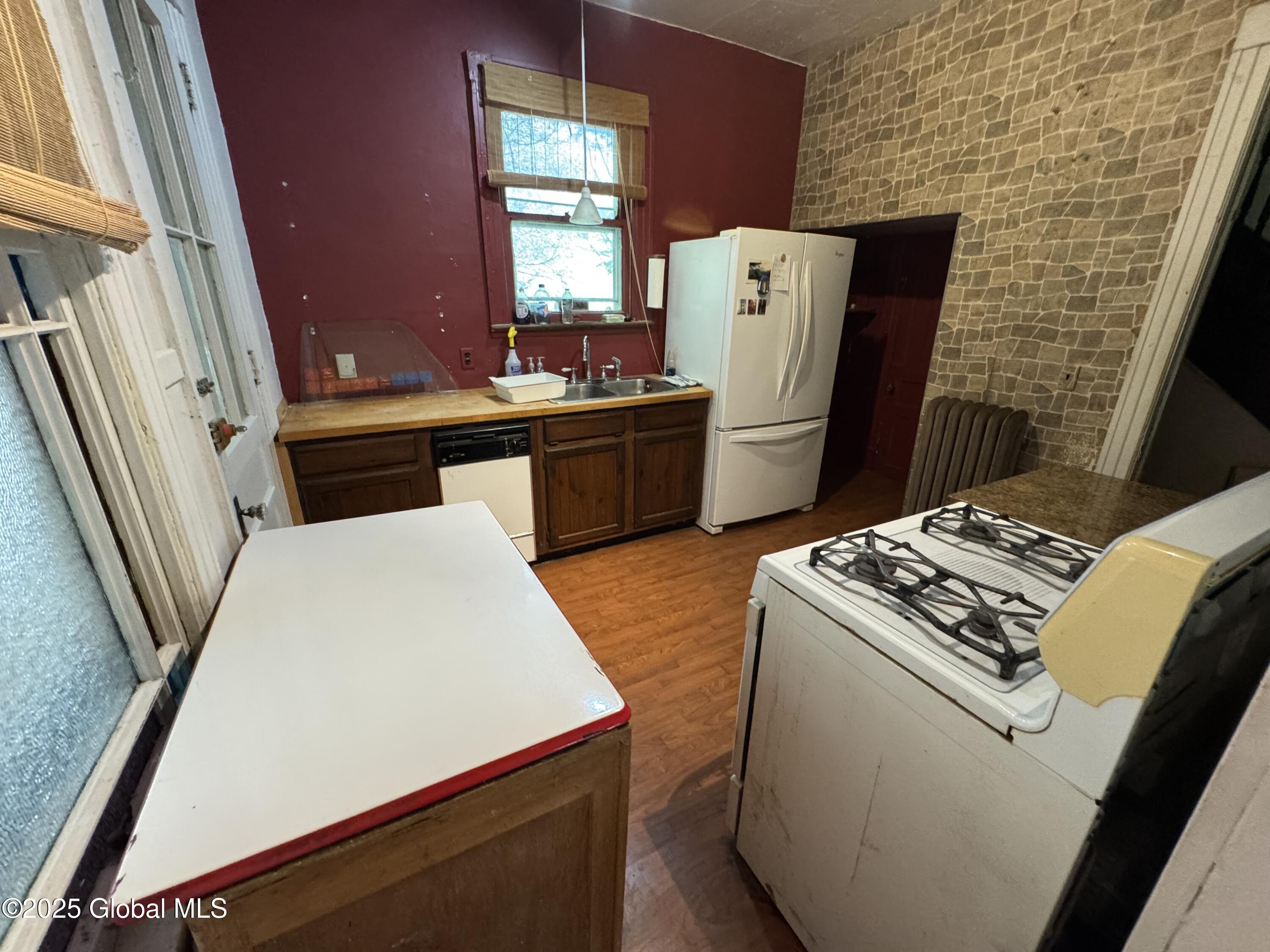 105 Seward Place, Schenectady, New York image 16