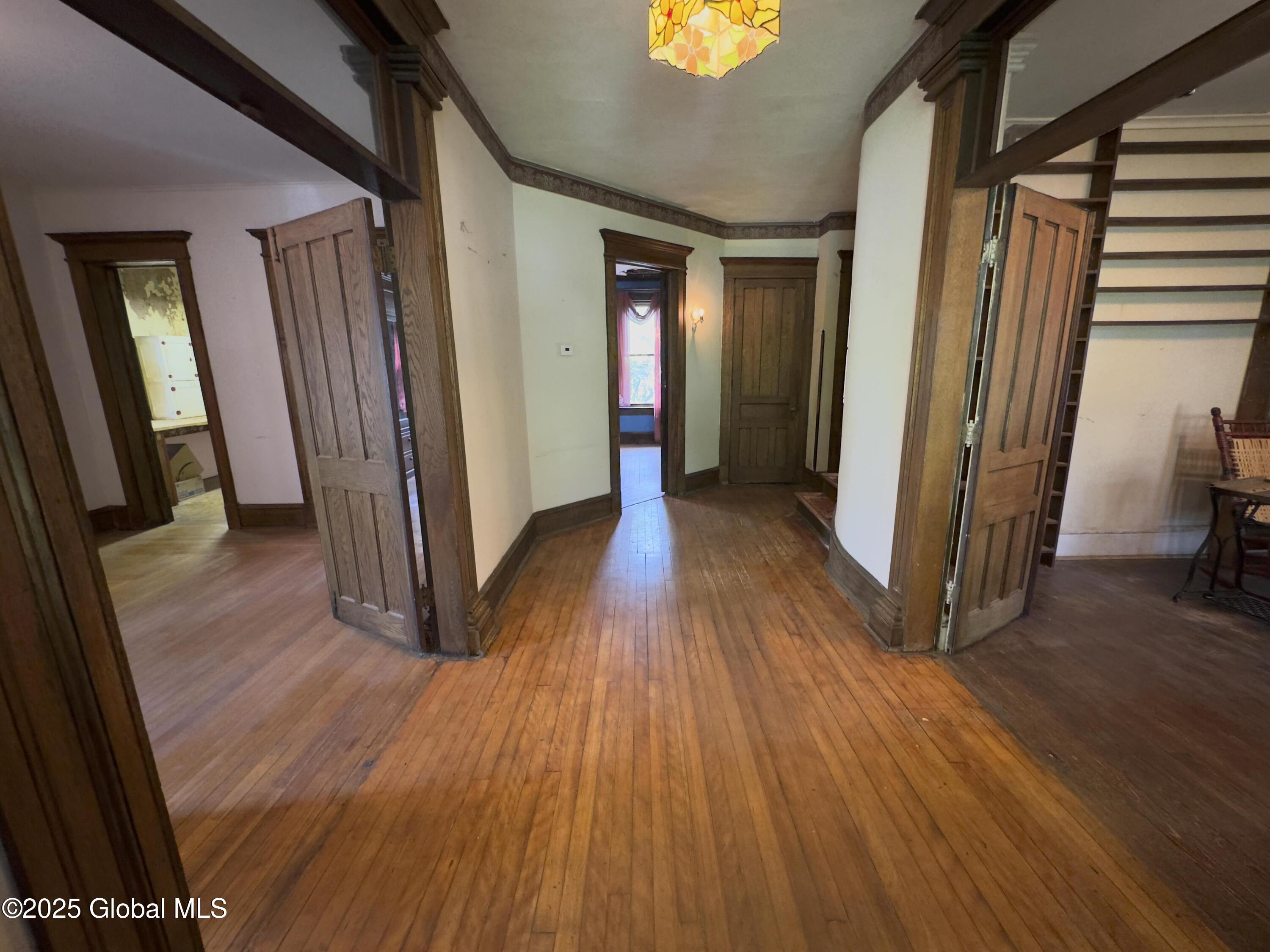 105 Seward Place, Schenectady, New York image 2