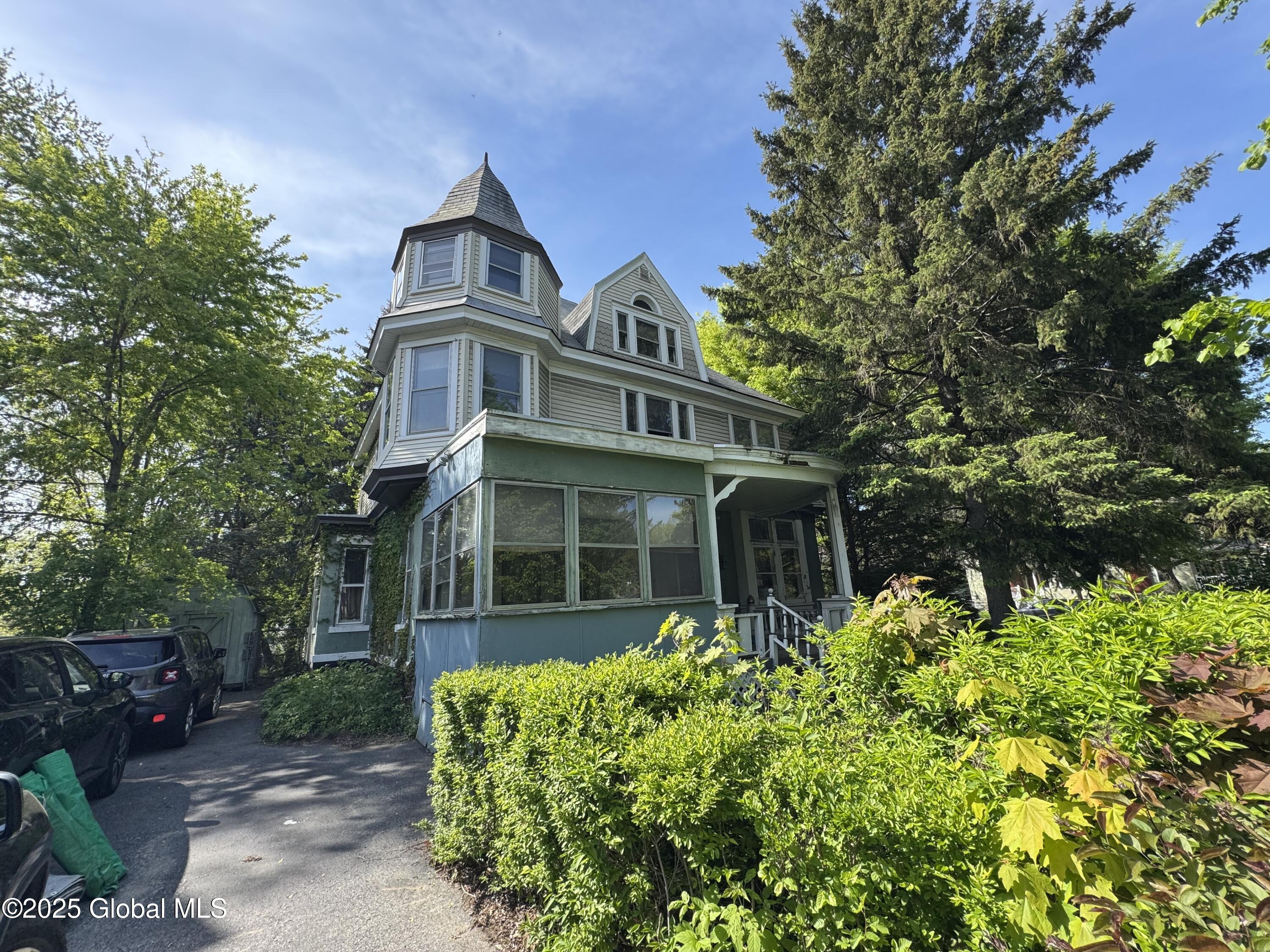 105 Seward Place, Schenectady, New York image 1